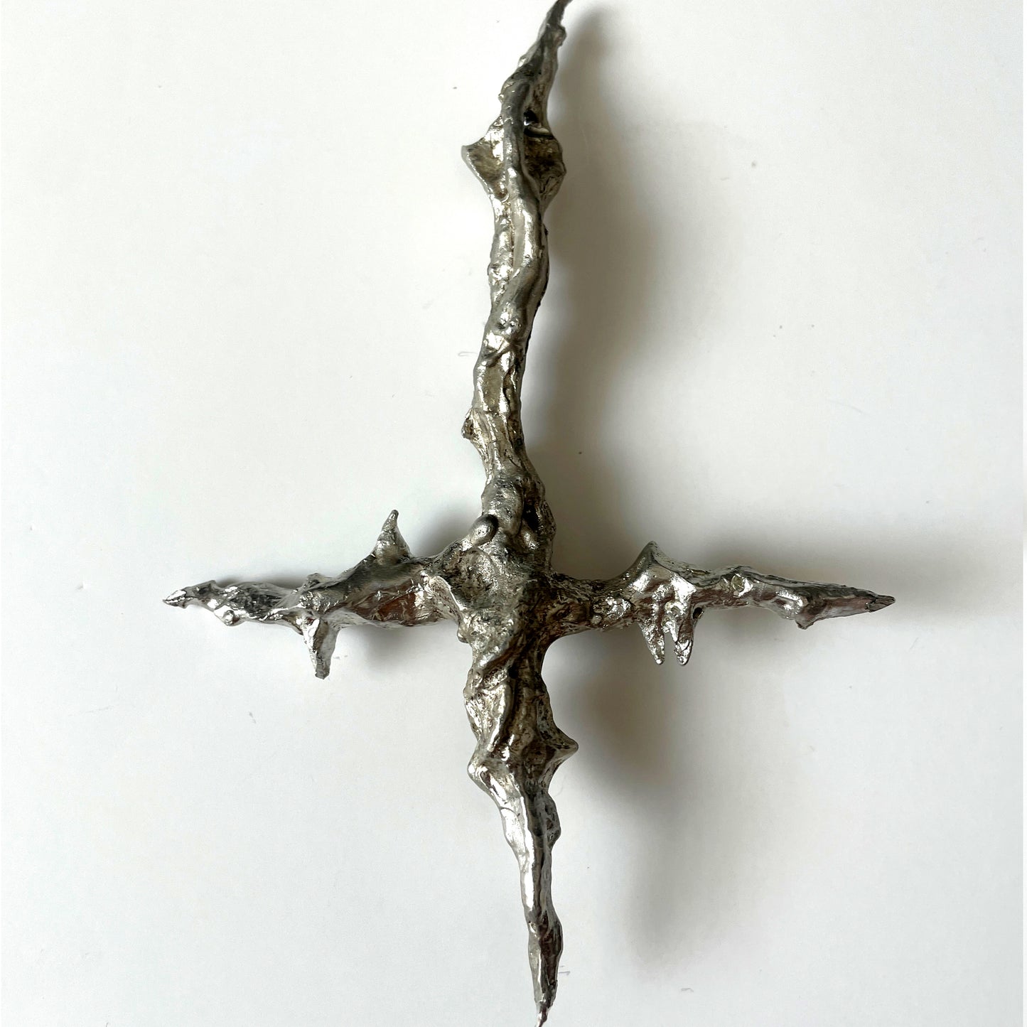 Cruciform